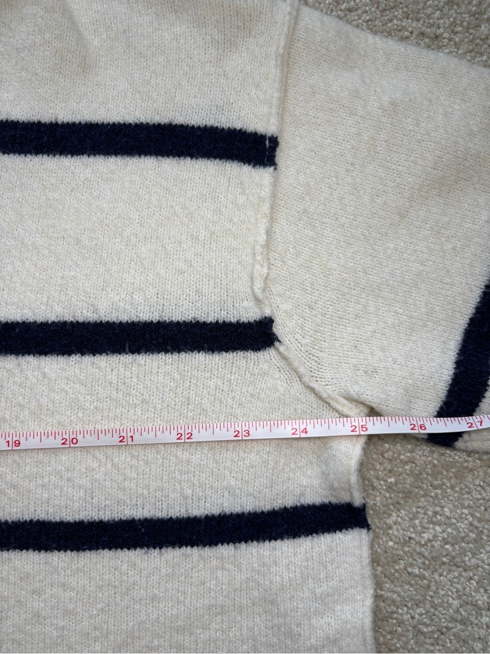 Aerie unREAL V-Neck Striped Sweater - Whit Navy Size Small - Picture 5 of 9